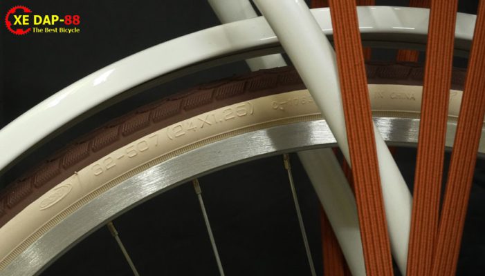 GIANT-INEED-LATTE-24-13