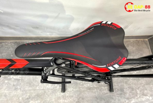 XE DAP DUA TITANTEC 9